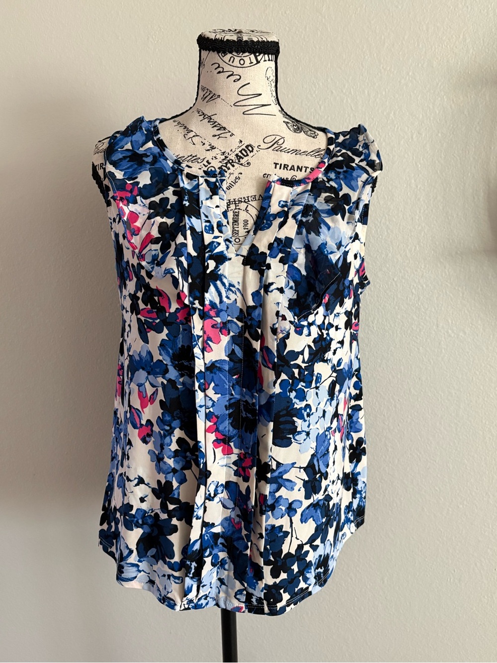 Floral Tie-Front Sleeveless Camisole - Blue & Pink